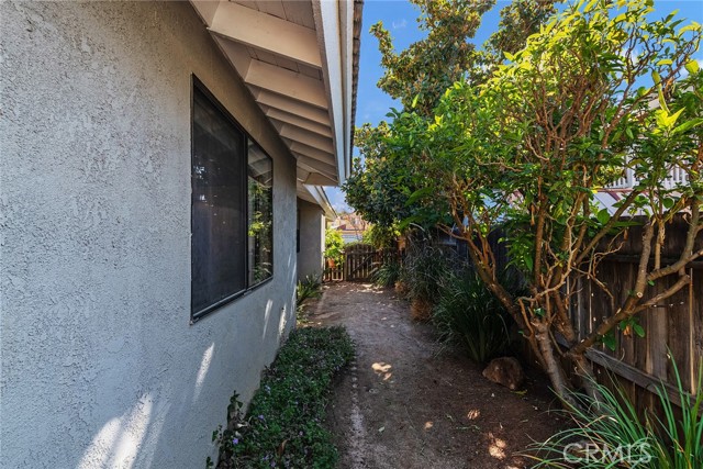 14210 Quailridge Drive, Riverside, CA 92503 Listing Photo  31