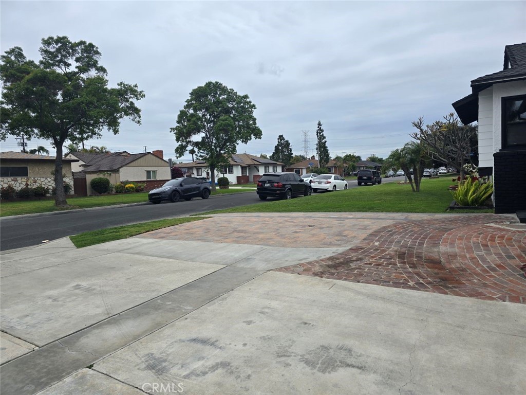 https://media.crmls.org/medias/289fa511-d007-4c8d-9922-1637262868ae.jpg?preset=X-Large