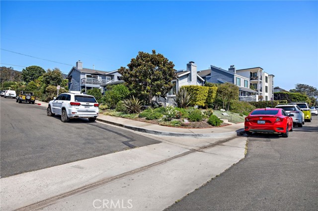 Detail Gallery Image 42 of 52 For 438 Cypress Dr #3,  Laguna Beach,  CA 92651 - 2 Beds | 2/1 Baths
