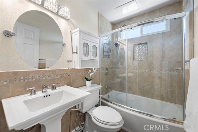 Detail Gallery Image 16 of 50 For 32163 Fall River Rd, Rancho Santa Margarita,  CA 92679 - 5 Beds | 3 Baths