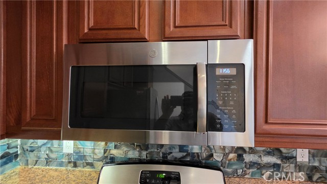 31180 Lavender Court, Temecula CA: https://media.crmls.org/medias/28a1be3e-d5ef-4ffc-a24c-a36aa59e132b.jpg