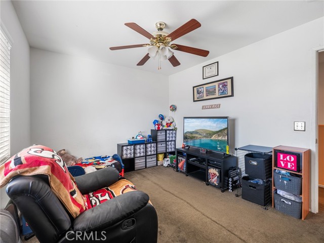 Detail Gallery Image 27 of 42 For 12685 Biscayne, Victorville,  CA 92392 - 5 Beds | 3/1 Baths