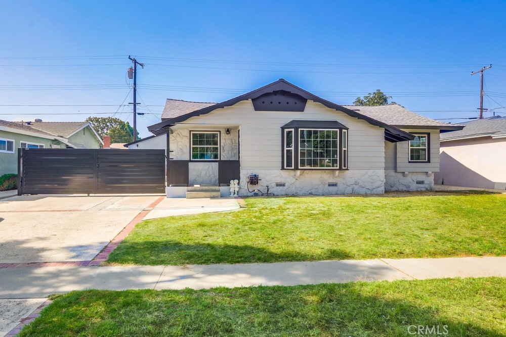 1260 E Turin Avenue #B
