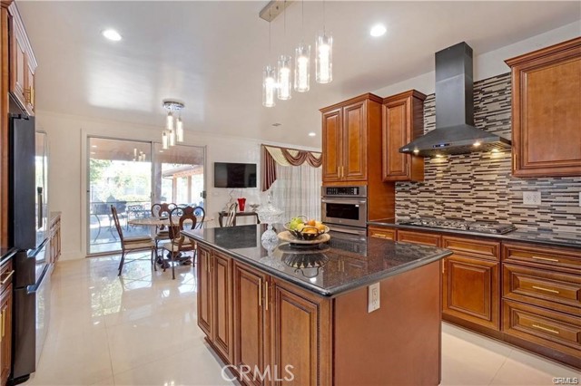 Detail Gallery Image 30 of 55 For 22329 Plummer St, Chatsworth,  CA 91311 - 4 Beds | 5 Baths
