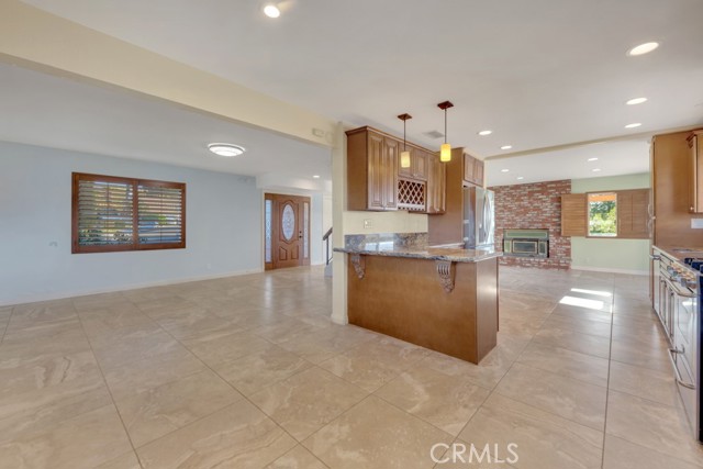 18665 Pad Court, Newhall CA: https://media.crmls.org/medias/28a3336b-6c4c-475e-a319-dcdac77d6d77.jpg