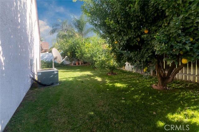 Detail Gallery Image 21 of 25 For 2074 Valleywood St, Colton,  CA 92324 - 3 Beds | 2 Baths