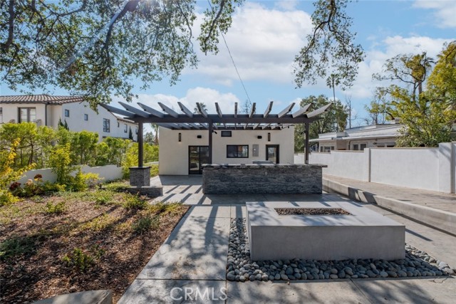421 Mariposa Avenue, Sierra Madre CA: https://media.crmls.org/medias/28a424fa-2772-48f7-9b17-d9dd87d67306.jpg