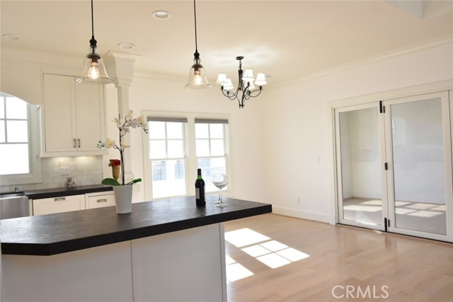 Detail Gallery Image 7 of 40 For 2521 2nd, Corona Del Mar,  CA 92625 - 3 Beds | 3 Baths