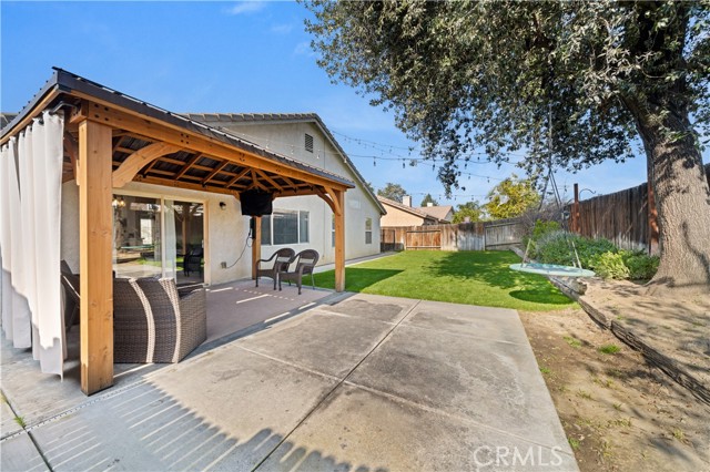 Detail Gallery Image 33 of 36 For 5314 Silvergate, Bakersfield,  CA 93313 - 3 Beds | 2 Baths