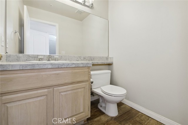 Detail Gallery Image 10 of 25 For 2224 Ruhland Ave a,  Redondo Beach,  CA 90278 - 4 Beds | 2/1 Baths