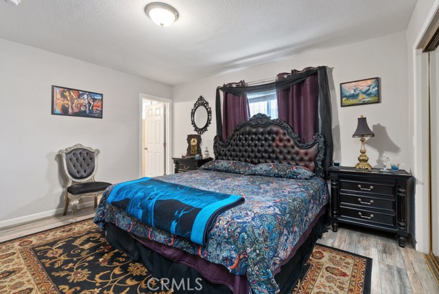 1417 W Gage Avenue, Los Angeles CA: https://media.crmls.org/medias/28a49bd8-1e74-417f-a524-ea35a720c56f.jpg