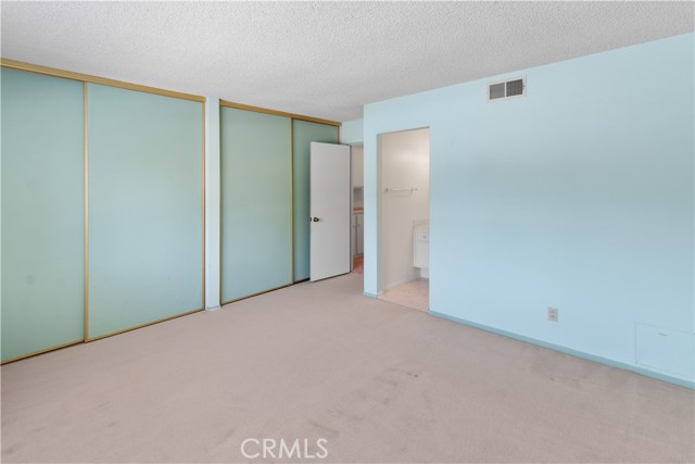 1437 Dalmatia Drive, San Pedro CA: https://media.crmls.org/medias/28a55659-8b19-400e-af59-4feb17c47ee0.jpg