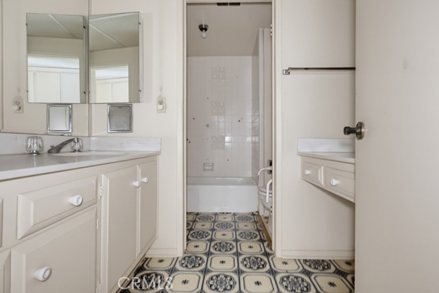 6491 East Saddle photo 37
