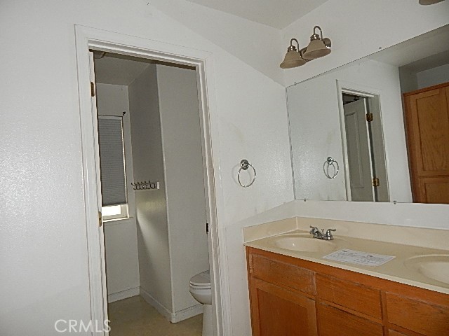 Detail Gallery Image 5 of 14 For 8560 Sherwood Bld, Los Molinos,  CA 96055 - 4 Beds | 2 Baths