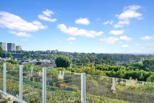 Detail Gallery Image 53 of 62 For 17 Crooked Stick Dr, Newport Beach,  CA 92660 - 5 Beds | 5/1 Baths