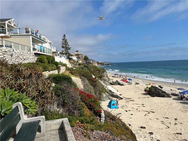 Detail Gallery Image 27 of 27 For 1261 Ocean Front, Laguna Beach,  CA 92651 - 2 Beds | 3/2 Baths