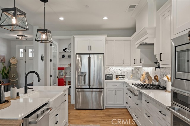 Detail Gallery Image 11 of 33 For 212 Valley View Dr, Paradise,  CA 95969 - 4 Beds | 2/1 Baths