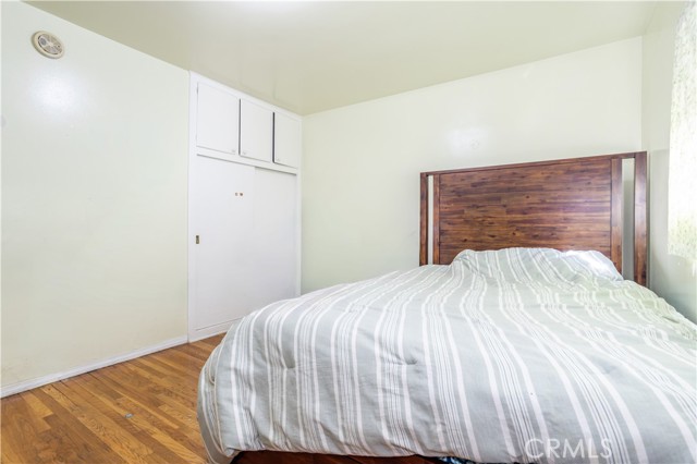 Detail Gallery Image 14 of 33 For 19858 Saticoy, Winnetka,  CA 91306 - 3 Beds | 2 Baths