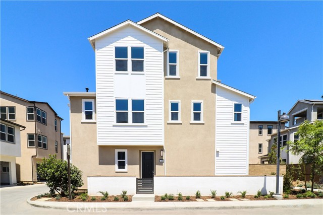 418 Lobata, Irvine CA: https://media.crmls.org/medias/28a8e45f-ce82-4407-a995-5f13e46907d1.jpg