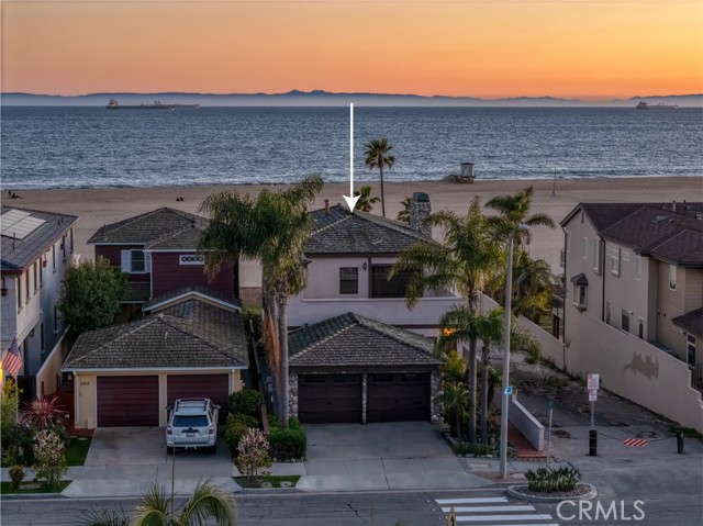 Detail Gallery Image 4 of 20 For 600 Ocean Ave, Seal Beach,  CA 90740 - 6 Beds | 6 Baths