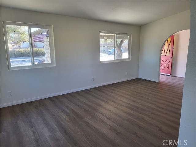 Detail Gallery Image 3 of 28 For 501 Garis Ave, Ridgecrest,  CA 93555 - 3 Beds | 2 Baths
