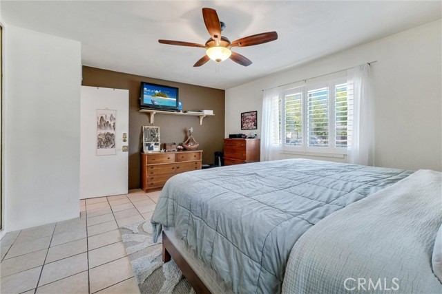 Bedroom 1. Upgraded Dual Vinyl windows, Plantation shutters