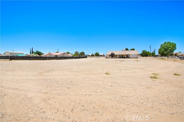Detail Gallery Image 31 of 34 For 11949 Hawthorne Ave, Hesperia,  CA 92345 - 3 Beds | 2 Baths