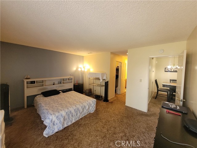 Detail Gallery Image 10 of 30 For 19218 Elm Dr, Apple Valley,  CA 92308 - 1 Beds | 2 Baths