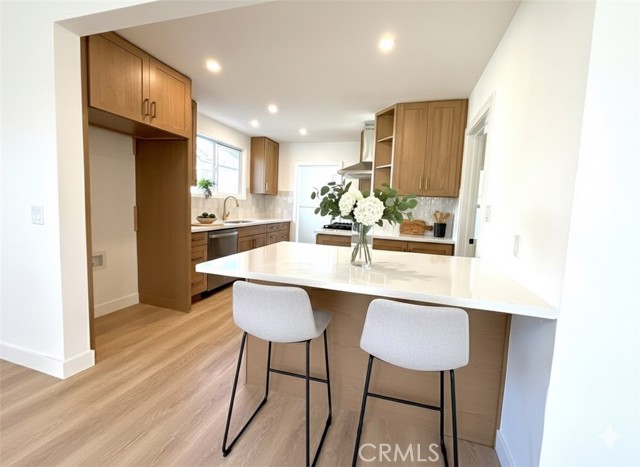 Detail Gallery Image 4 of 16 For 9824 Armley Ave, Whittier,  CA 90604 - 3 Beds | 1/1 Baths