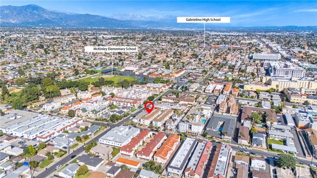 Detail Gallery Image 29 of 34 For 1506 Prospect #B,  San Gabriel,  CA 91776 - 3 Beds | 3 Baths