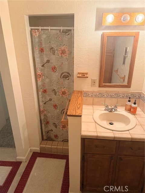 Detail Gallery Image 33 of 64 For 5129 Toyon, Paradise,  CA 95969 - 3 Beds | 3/1 Baths