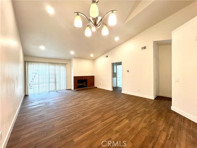 Detail Gallery Image 4 of 15 For 2123 Dublin #2,  Diamond Bar,  CA 91765 - 4 Beds | 3 Baths