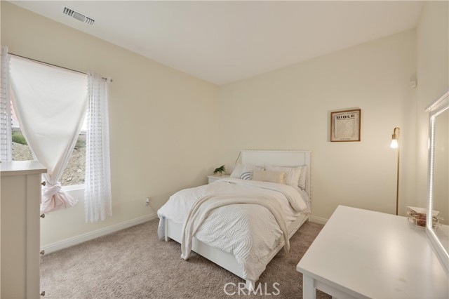 Image 27 of 38 For 17549 Bretton Woods