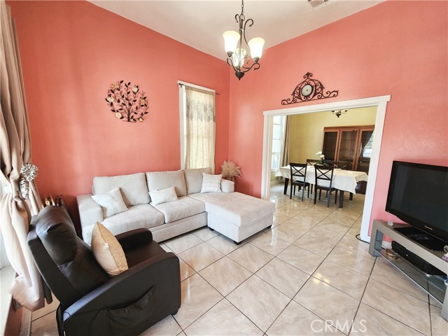 1734 S Burlington Avenue, Los Angeles, CA, 90006 1734 S Burlington Avenue, Los Angeles, CA, 90006