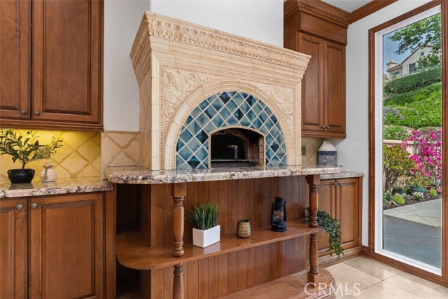 Detail Gallery Image 21 of 66 For 16 Mariposa, Rancho Santa Margarita,  CA 92679 - 5 Beds | 3/1 Baths