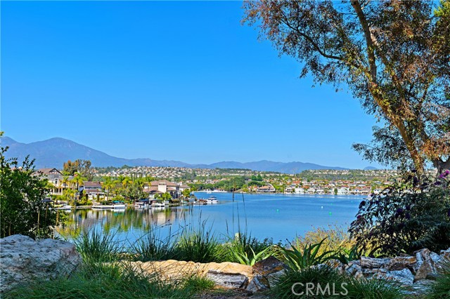 Detail Gallery Image 8 of 9 For 11 Regalo Dr, Mission Viejo,  CA 92692 - 5 Beds | 3/1 Baths