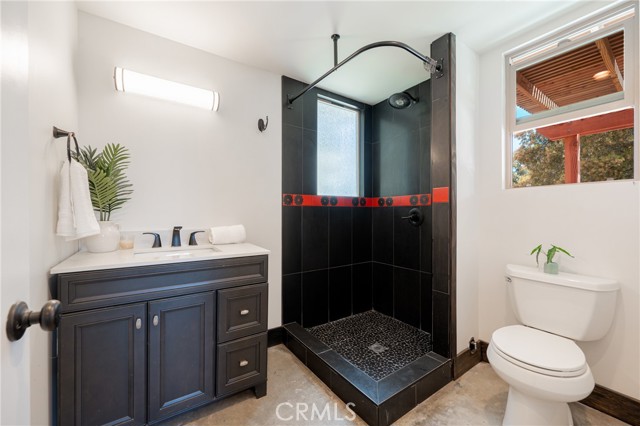 Detail Gallery Image 31 of 58 For 10825 Farralone Ave, Chatsworth,  CA 91311 - 3 Beds | 2 Baths