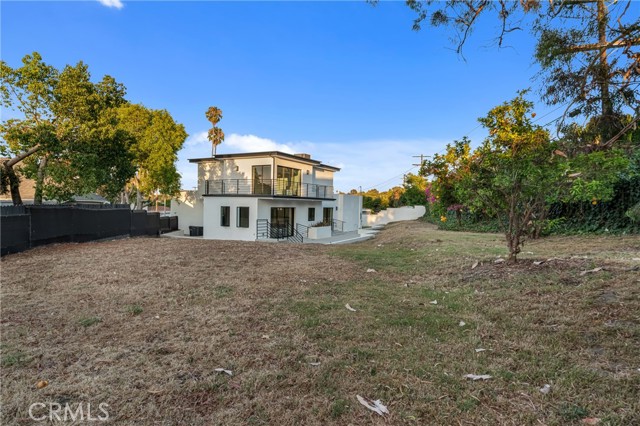5196 Orange Place, Los Angeles CA: https://media.crmls.org/medias/28b04164-dec7-4de6-9902-911993ce657f.jpg
