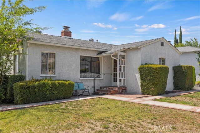 2505 North Keystone Street, Burbank CA: https://media.crmls.org/medias/28b093d7-7fde-436b-8a6e-a8ebbed5e725.jpg