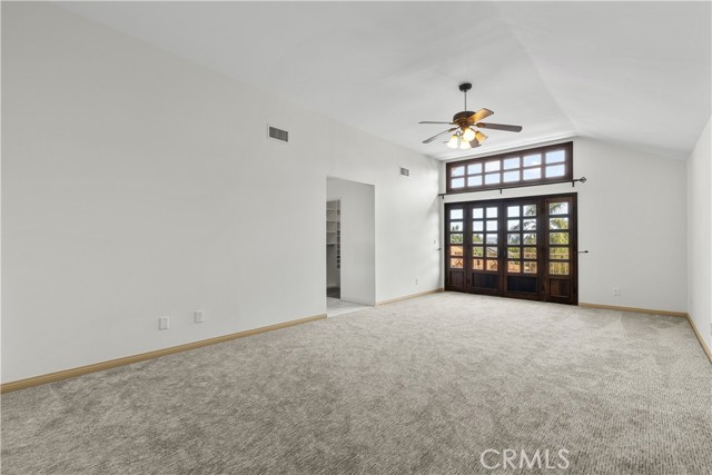 19613 Hiawatha Street, Chatsworth CA: https://media.crmls.org/medias/28b1b739-4525-440d-9819-2d52a9899d3e.jpg
