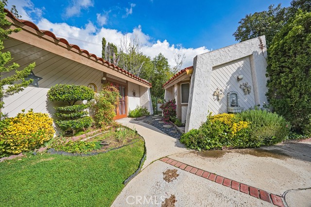 Detail Gallery Image 55 of 60 For 9752 Rangeview Dr, Santa Ana,  CA 92705 - 4 Beds | 3/1 Baths