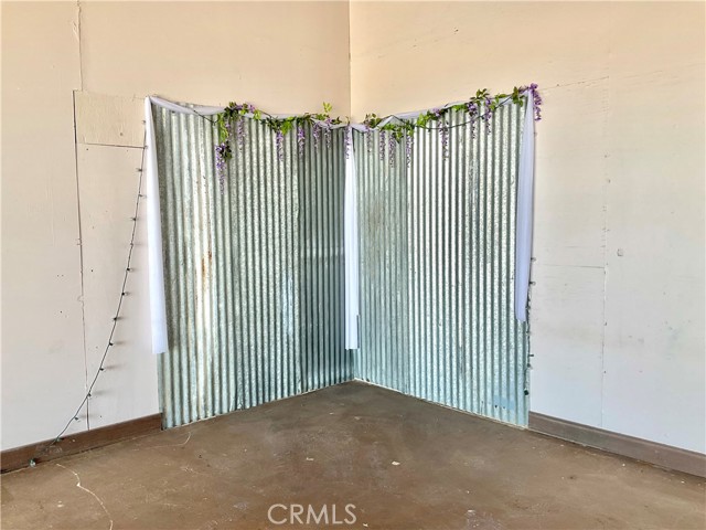 76421 Amboy Road, Twentynine Palms, California 92277, ,Commercial Sale,For Sale,76421 Amboy Road,CRJT23161153