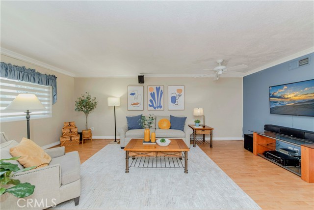 Detail Gallery Image 6 of 42 For 5526 Donner Ave, Buena Park,  CA 90621 - 3 Beds | 2/1 Baths