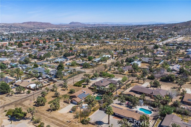 Detail Gallery Image 27 of 44 For 56711 Joshua, Yucca Valley,  CA 92284 - 3 Beds | 2 Baths