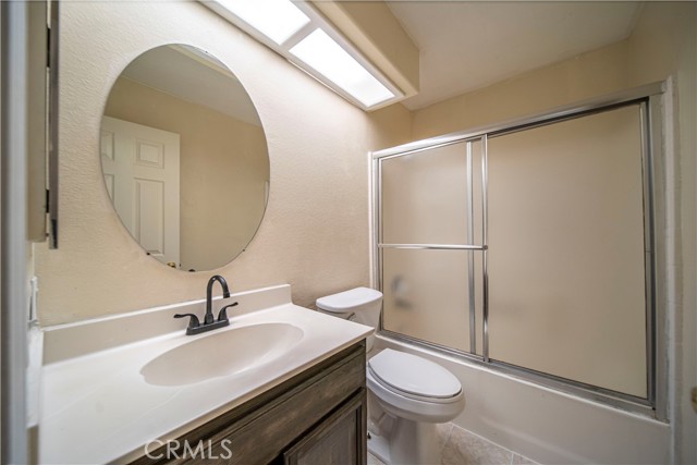 Detail Gallery Image 17 of 29 For 15512 Ventura Ln, Victorville,  CA 92394 - 3 Beds | 2 Baths