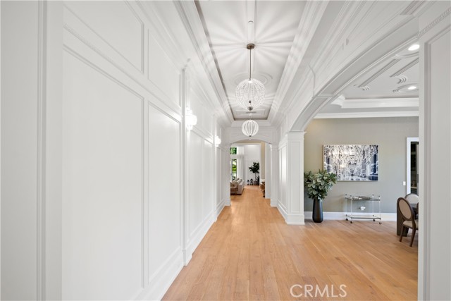 Detail Gallery Image 17 of 75 For 935 W Foothill Bld, Arcadia,  CA 91006 - 6 Beds | 8 Baths