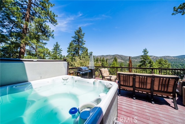 Detail Gallery Image 42 of 50 For 42728 Timberline, Big Bear Lake,  CA 92315 - 3 Beds | 3/1 Baths