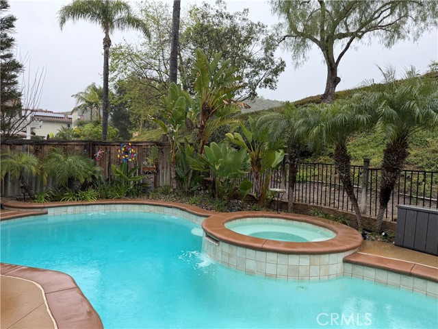 Image 14 of 68 For 16 San Carlos