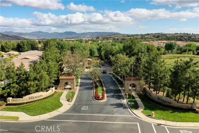 1544 Big Horn, Beaumont CA: https://media.crmls.org/medias/28b4f3da-f852-4af1-a483-82c9bbf1fe58.jpg