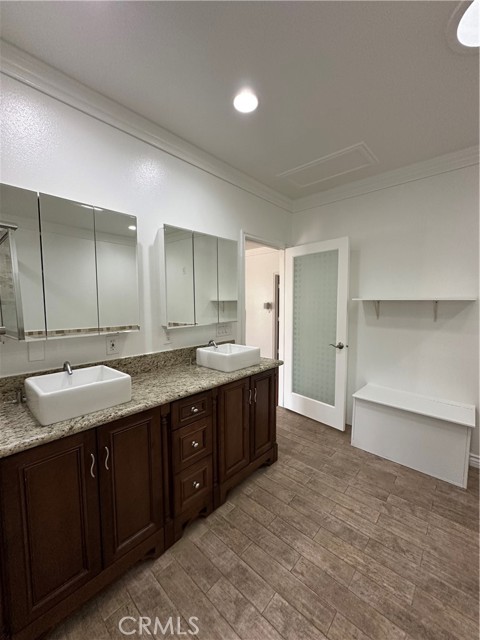 7730 Eastwood Avenue, Rancho Cucamonga CA: https://media.crmls.org/medias/28b510c7-a1ef-4e31-b01b-6cb01e5e1106.jpg